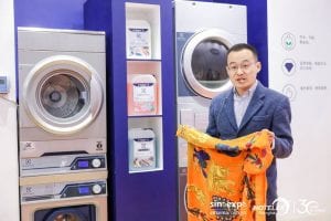 轻松洗涤真丝衣物 - lagoon领先护理